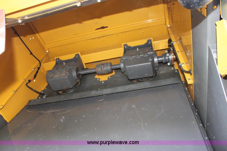 image for item A2748 2007 Lexion 570R RWA combine