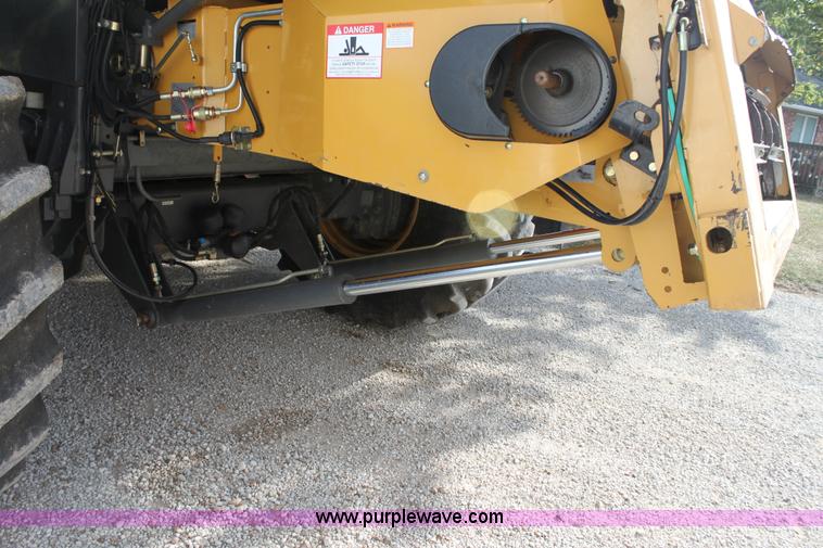 image for item A2748 2007 Lexion 570R RWA combine