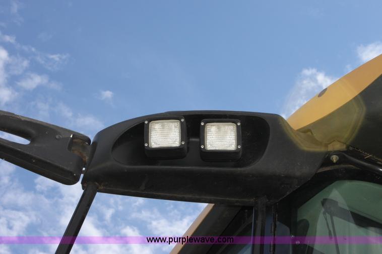 image for item A2748 2007 Lexion 570R RWA combine