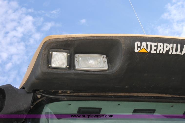 image for item A2748 2007 Lexion 570R RWA combine