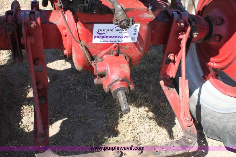 image for item A2750 1952 Farmall H tractor