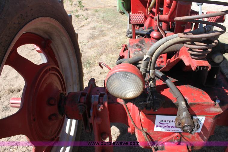 image for item A2750 1952 Farmall H tractor
