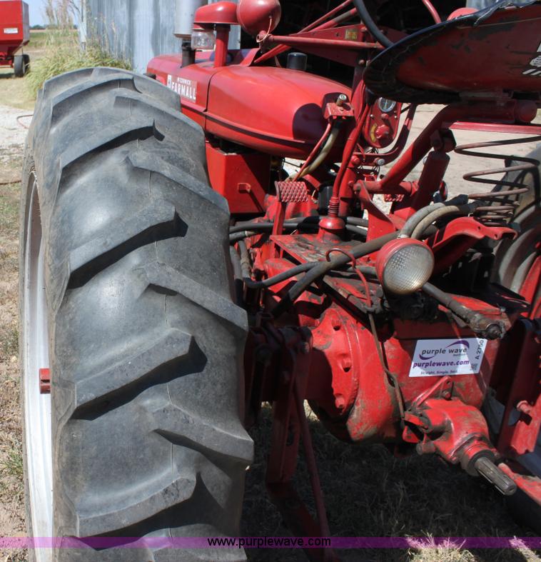 image for item A2750 1952 Farmall H tractor