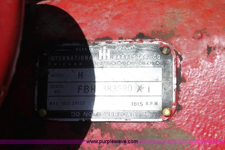 image for item A2750 1952 Farmall H tractor