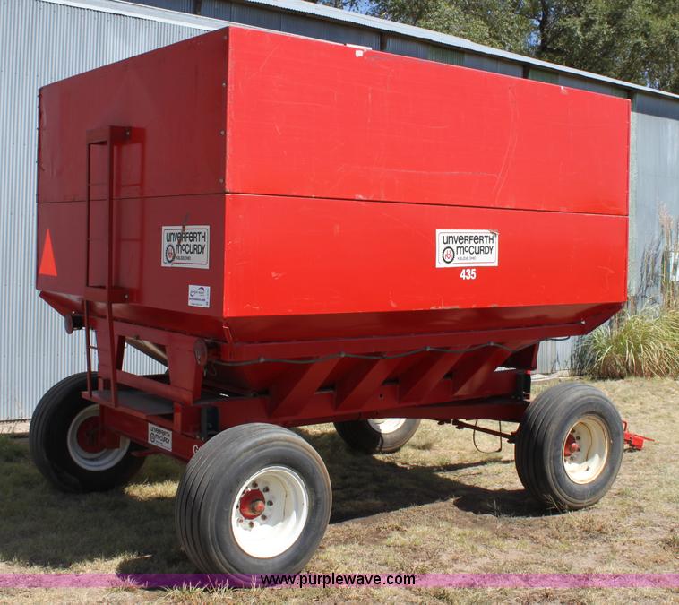 image for item A2751 Unverferth McCurdy 435 gravity wagon