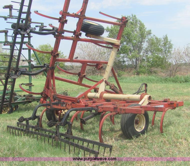 image for item A3541 Krause 3500 22' bi-fold field cultivator