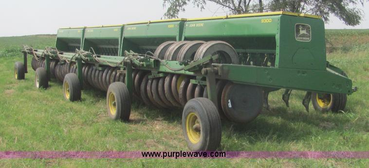 image for item A3549 John Deere 9300 40' hoe drill
