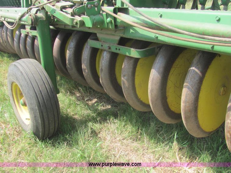 image for item A3549 John Deere 9300 40' hoe drill