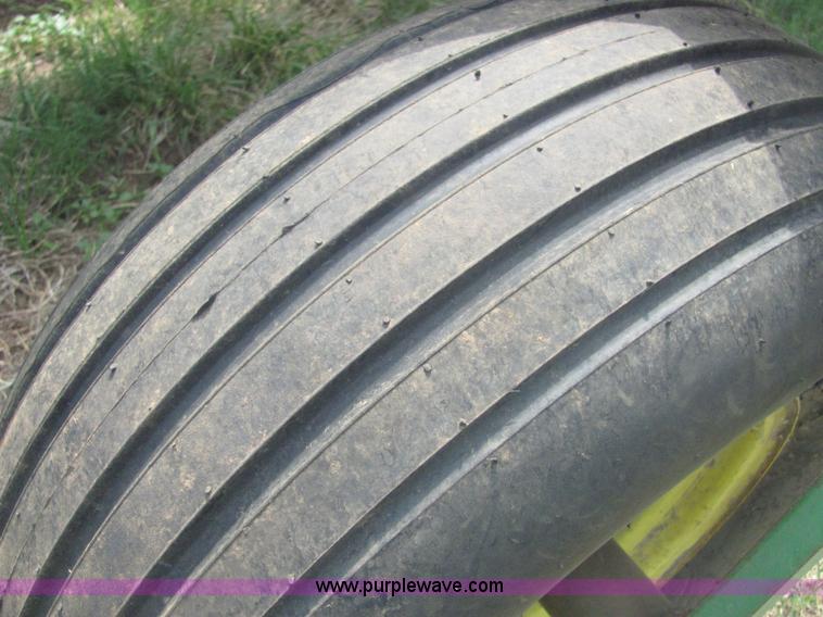 image for item A3549 John Deere 9300 40' hoe drill