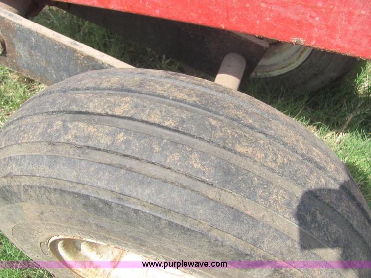 image for item A3551 International 496 22' disk