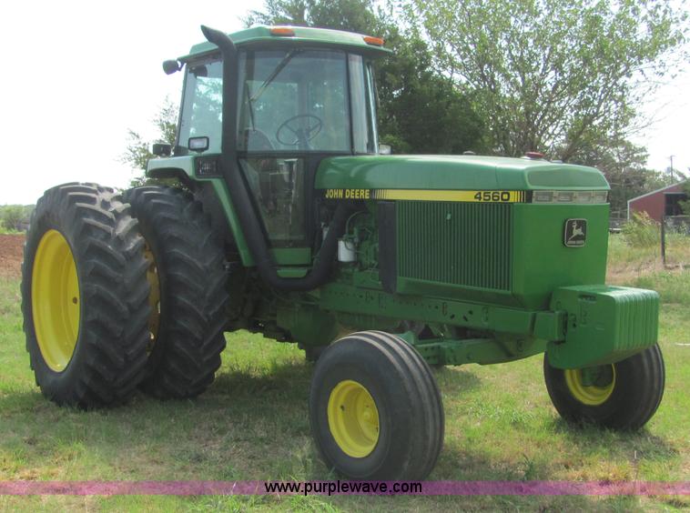 image for item A3557 1992 John Deere 4560 tractor