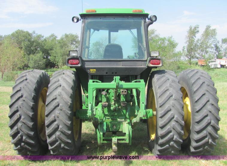 image for item A3557 1992 John Deere 4560 tractor