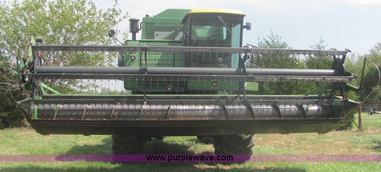image for item A3558 1982 John Deere 6620 RWA combine