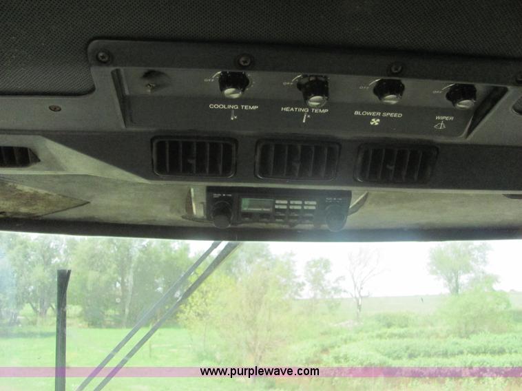 image for item A3558 1982 John Deere 6620 RWA combine