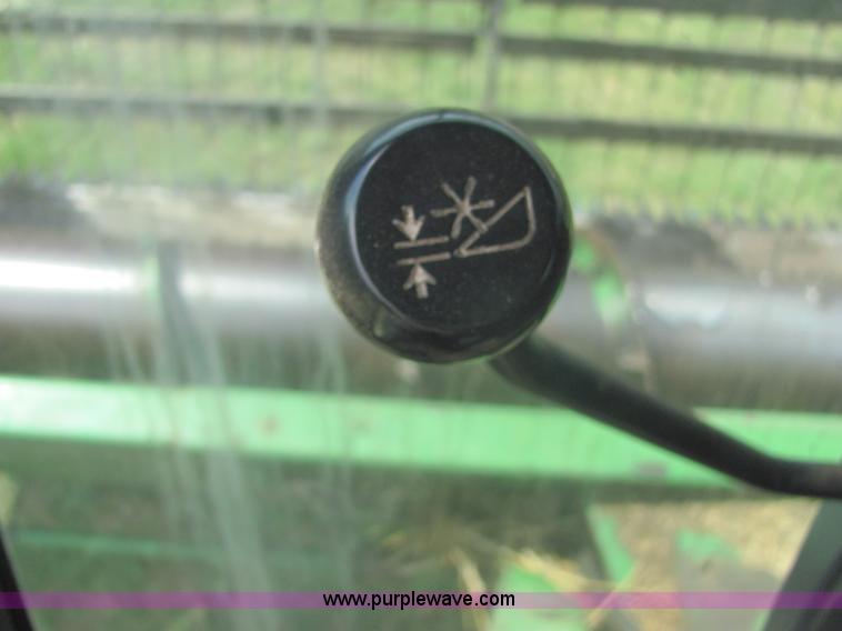 image for item A3558 1982 John Deere 6620 RWA combine