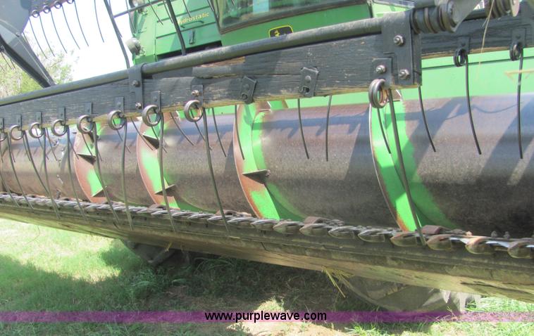 image for item A3558 1982 John Deere 6620 RWA combine