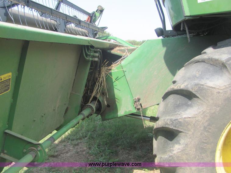 image for item A3558 1982 John Deere 6620 RWA combine