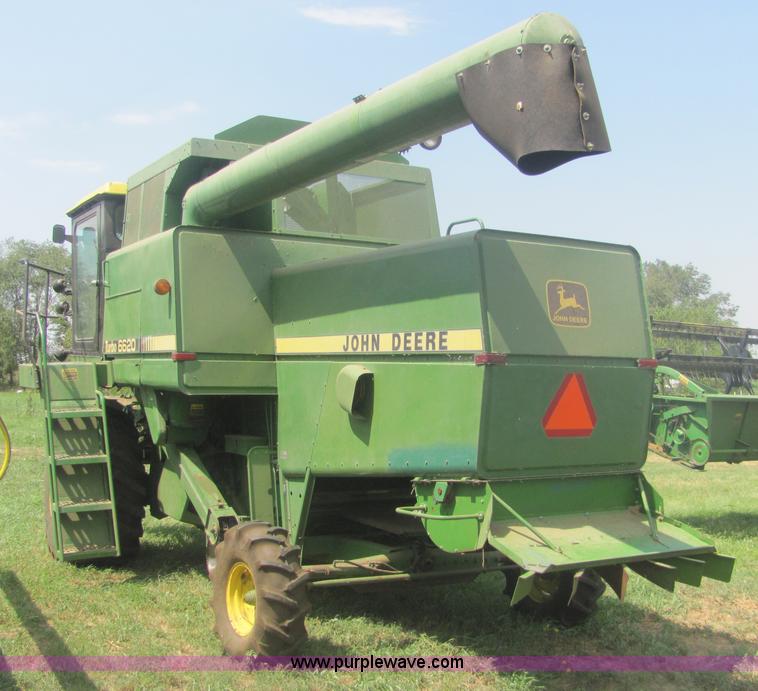 image for item A3559 1980 John Deere 6620 combine