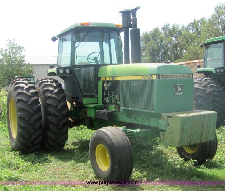 image for item A3561 1990 John Deere 4755 tractor