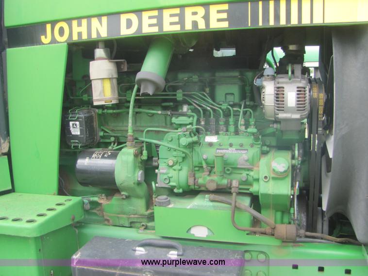 image for item A3561 1990 John Deere 4755 tractor