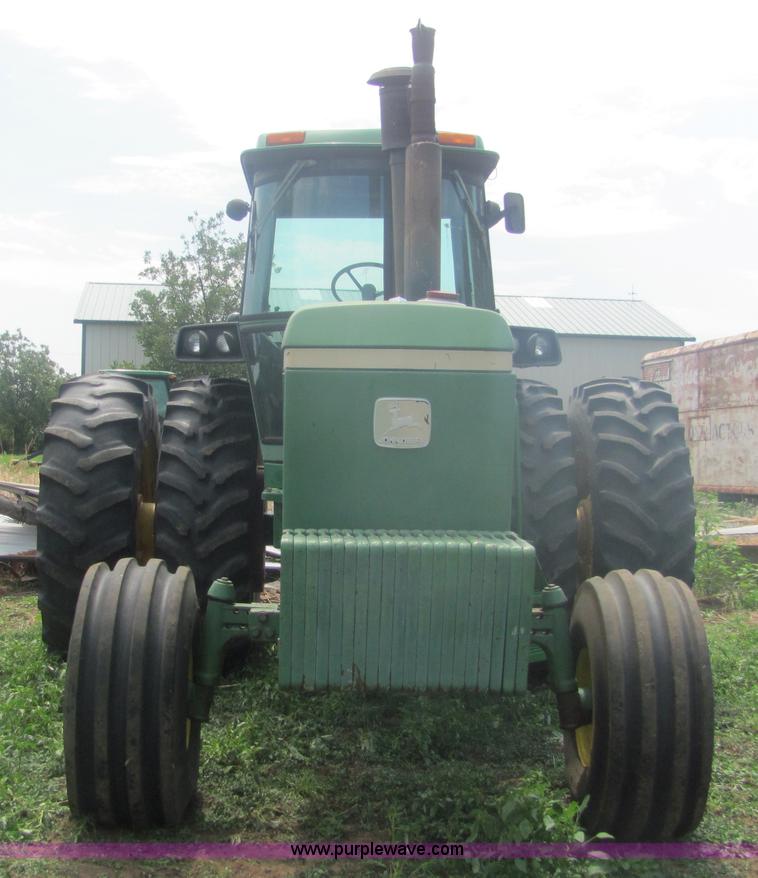 image for item A3562 1981 John Deere 4840 tractor