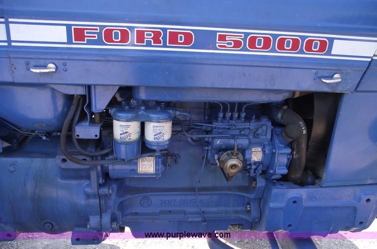 image for item A4011 1985 Ford 5000 tractor