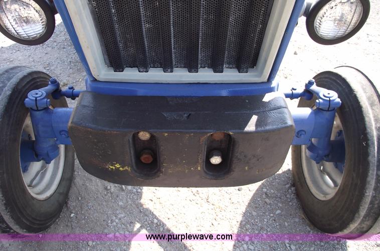 image for item A4011 1985 Ford 5000 tractor