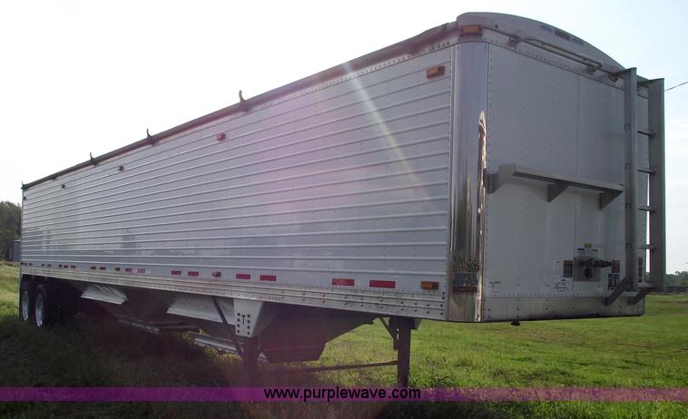 image for item A4026 2009 Timpte Super Hopper 42' grain trailer