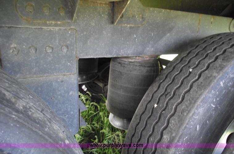 image for item A4026 2009 Timpte Super Hopper 42' grain trailer