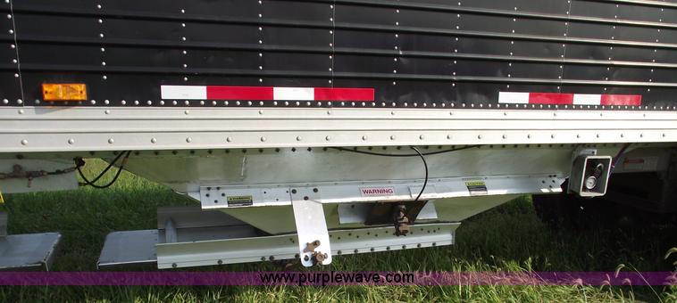 image for item A4029 2003 Timpte Super Hopper 42' aluminum grain trailer