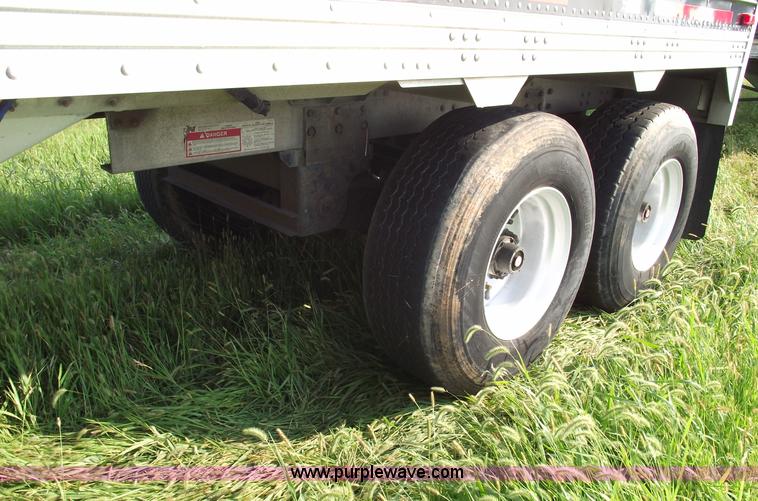 image for item A4029 2003 Timpte Super Hopper 42' aluminum grain trailer