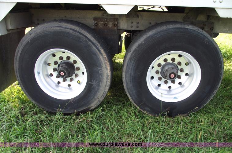 image for item A4029 2003 Timpte Super Hopper 42' aluminum grain trailer