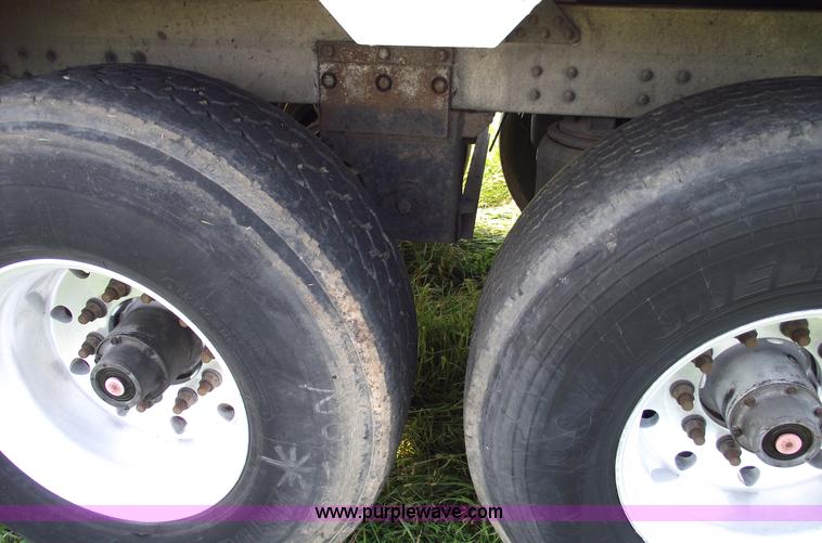 image for item A4029 2003 Timpte Super Hopper 42' aluminum grain trailer