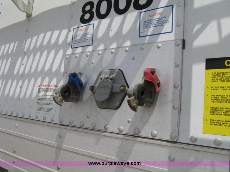 image for item A4315 2009 Stoughton 40' grain trailer