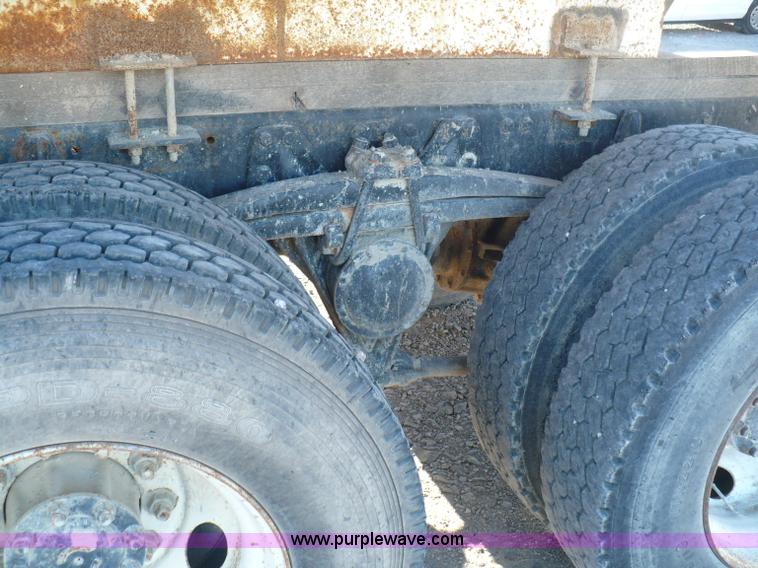 image for item A4863 1995 GMC White WCA dry fertilizer tender truck