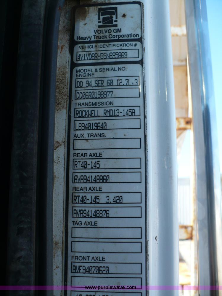 image for item A4863 1995 GMC White WCA dry fertilizer tender truck