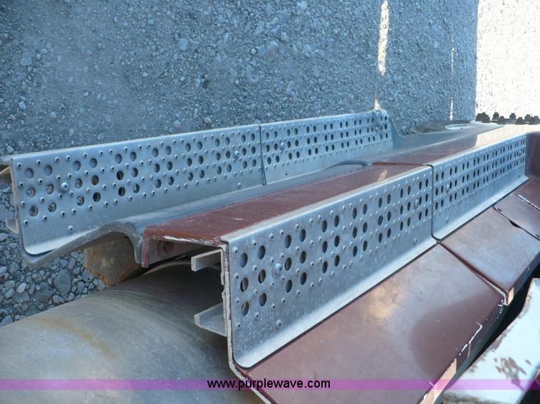 image for item A4865 1995 Freightliner FLD120 dry fertilizer tender truck