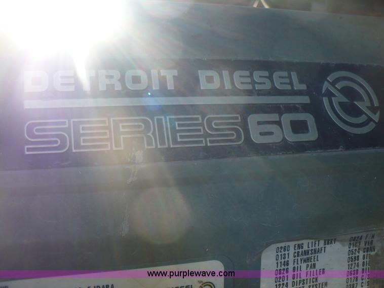 image for item A4865 1995 Freightliner FLD120 dry fertilizer tender truck