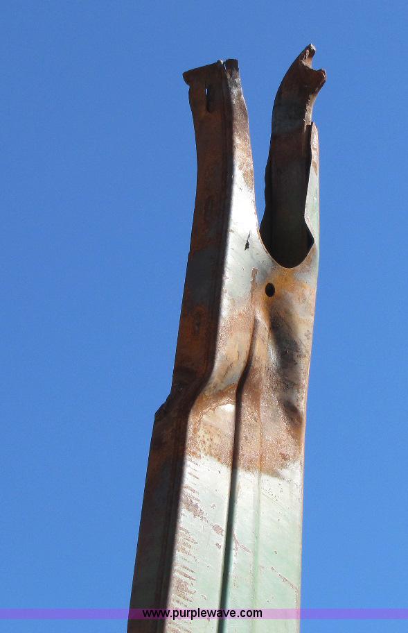 image for item A5038 John Deere 7000 12 row planter