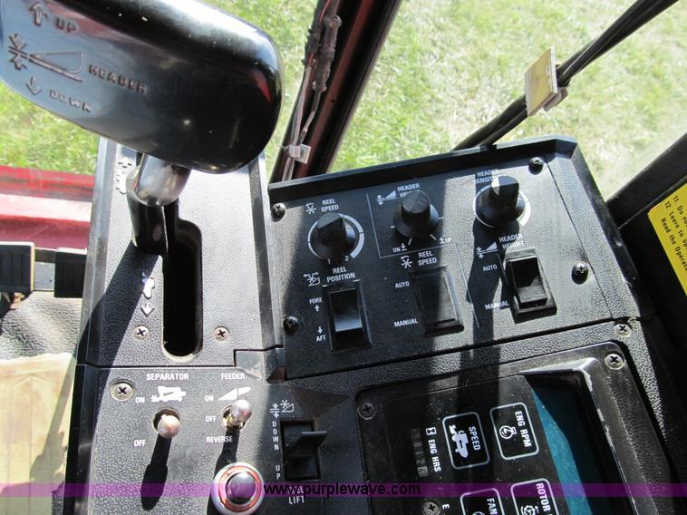 image for item A5453 1986 Case IH 1660 RWA Axial-Flow combine