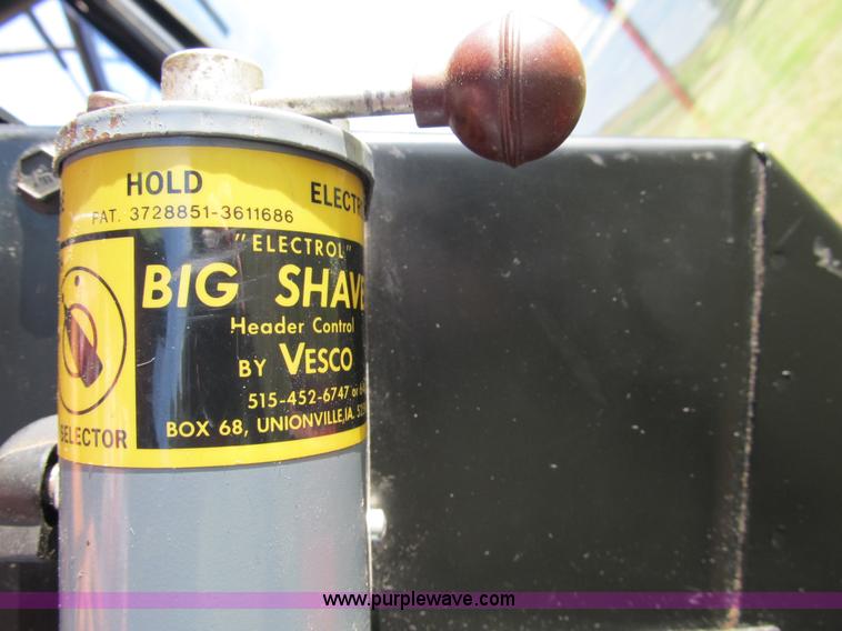 image for item A5453 1986 Case IH 1660 RWA Axial-Flow combine