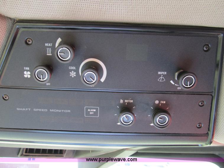 image for item A5453 1986 Case IH 1660 RWA Axial-Flow combine