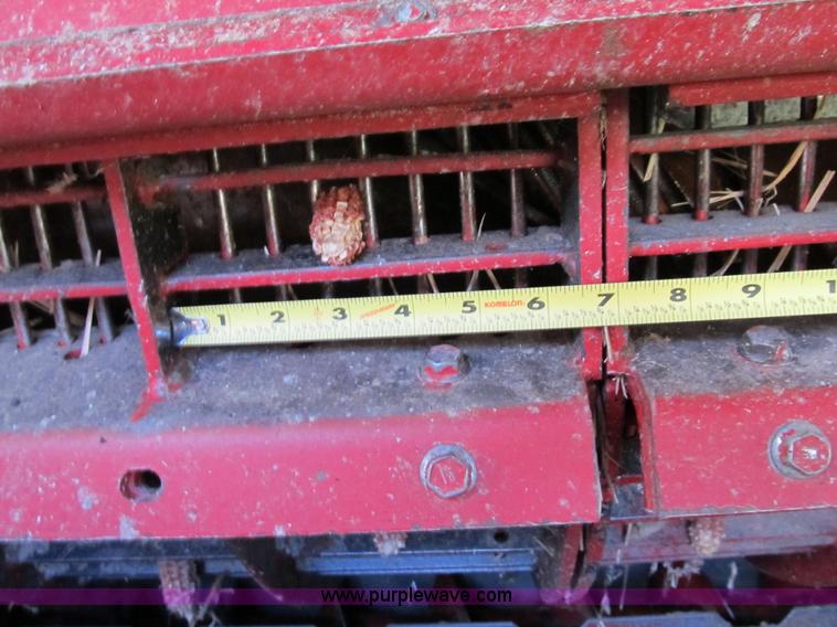 image for item A5453 1986 Case IH 1660 RWA Axial-Flow combine