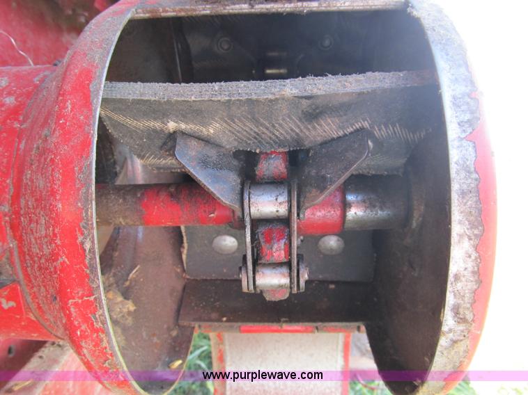 image for item A5453 1986 Case IH 1660 RWA Axial-Flow combine