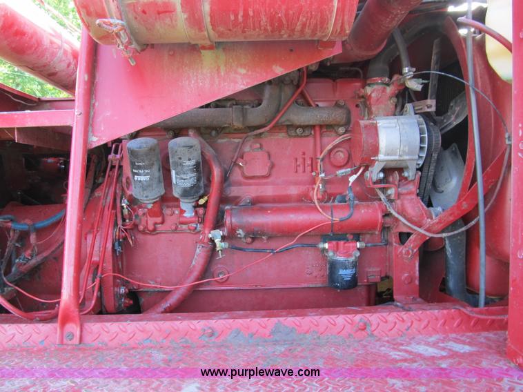image for item A5453 1986 Case IH 1660 RWA Axial-Flow combine