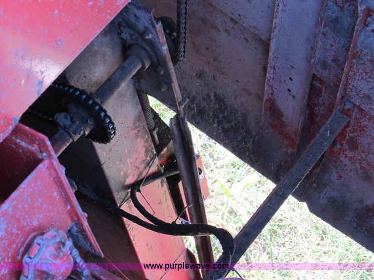 image for item A5453 1986 Case IH 1660 RWA Axial-Flow combine