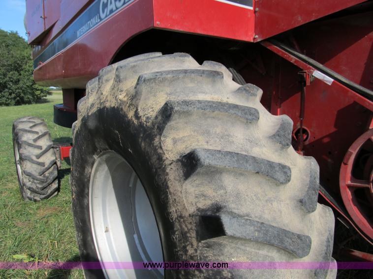 image for item A5453 1986 Case IH 1660 RWA Axial-Flow combine