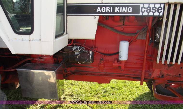 image for item B5002 Case Agri King 1070 tractor