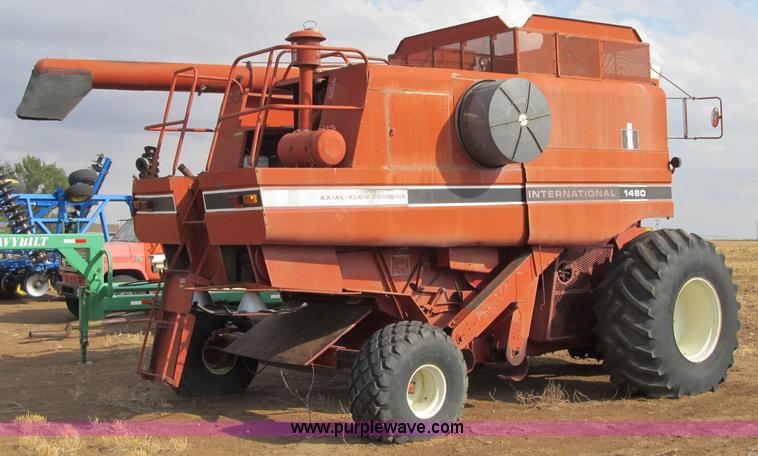 image for item C4503 1980 Case IH 1480 combine