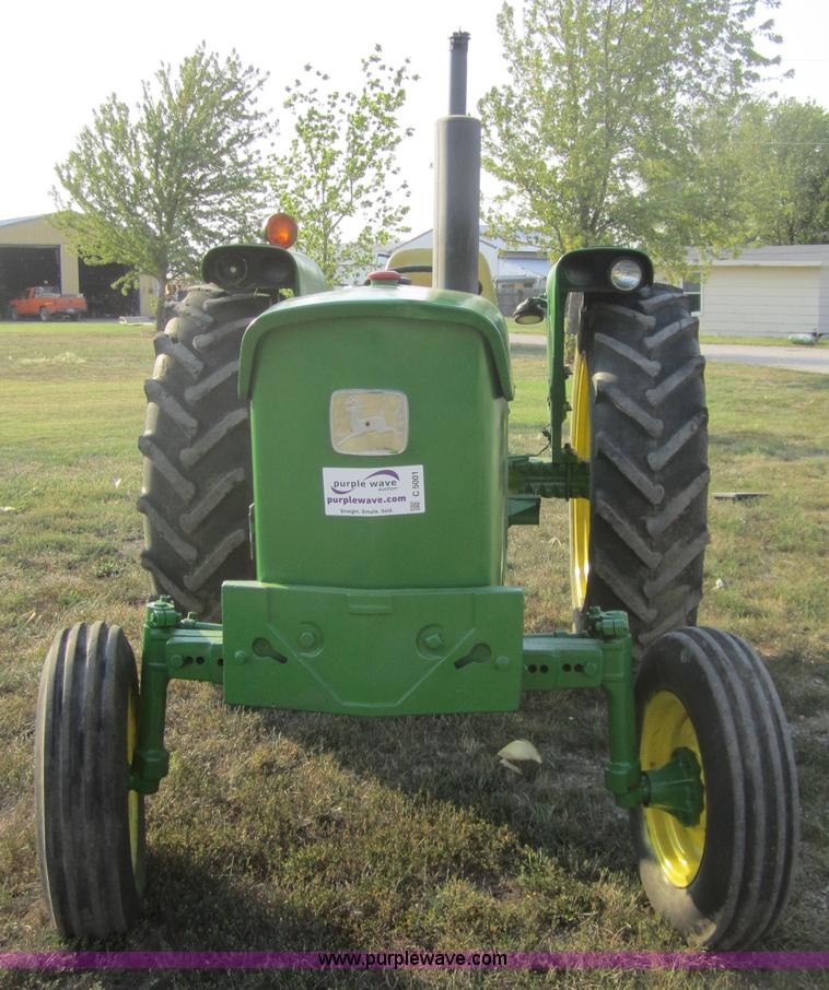 image for item C5001 John Deere 2630 tractor